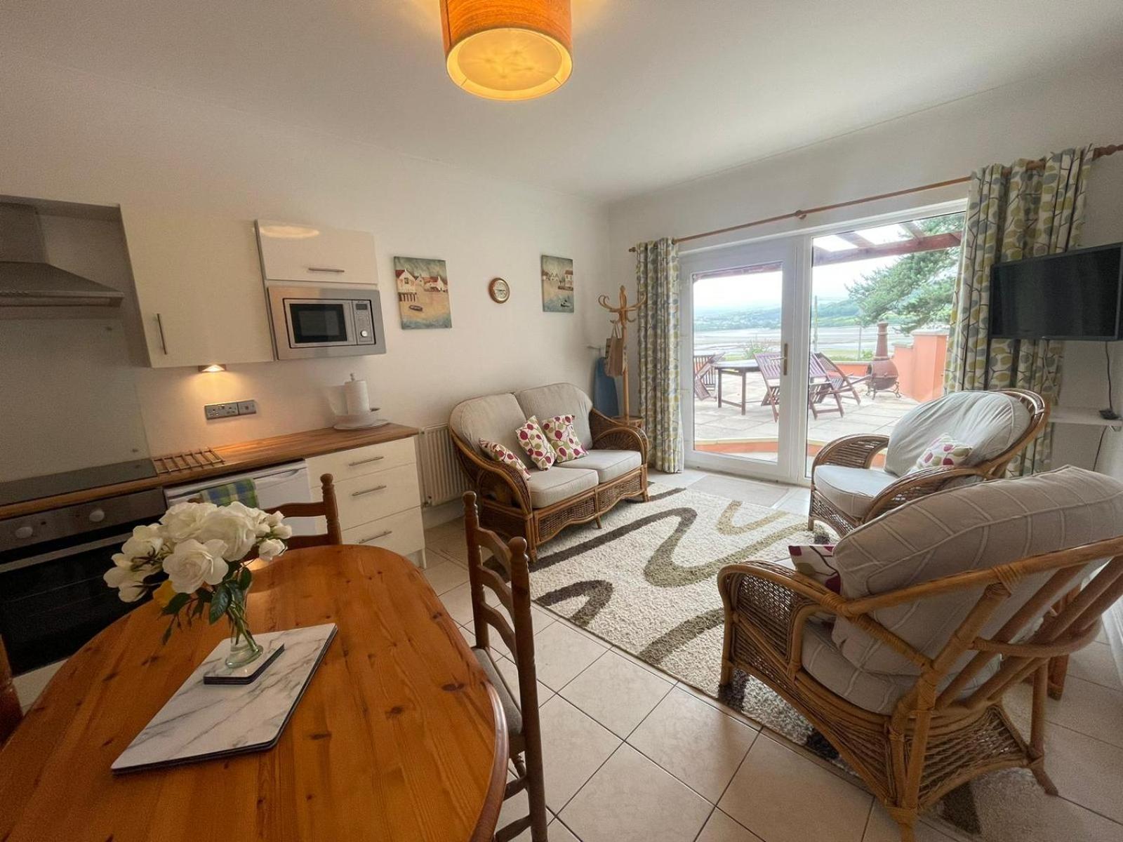 Sheko Annex Villa Towyn Eksteriør billede